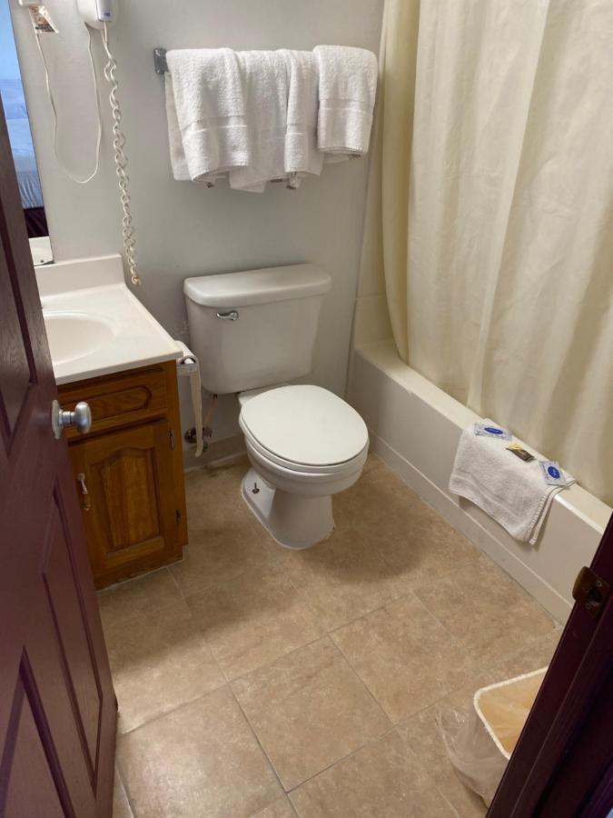 Royal Inn Albany Экстерьер фото