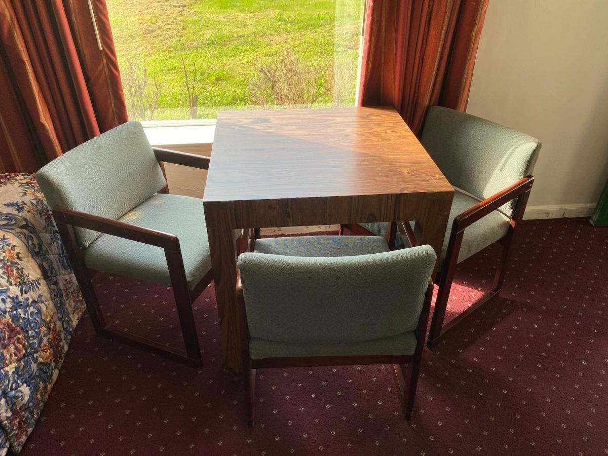 Royal Inn Albany Экстерьер фото