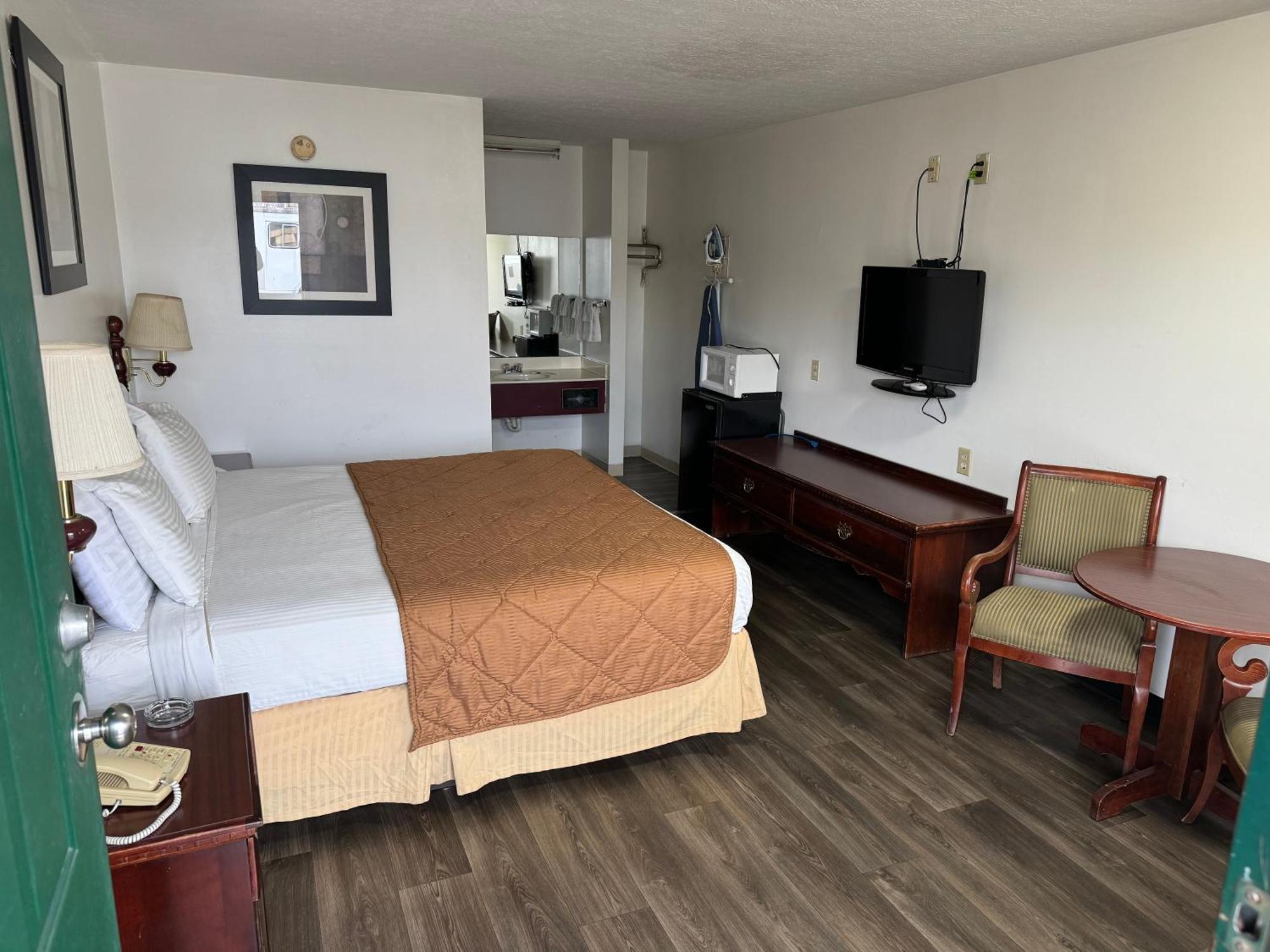 Royal Inn Albany Экстерьер фото
