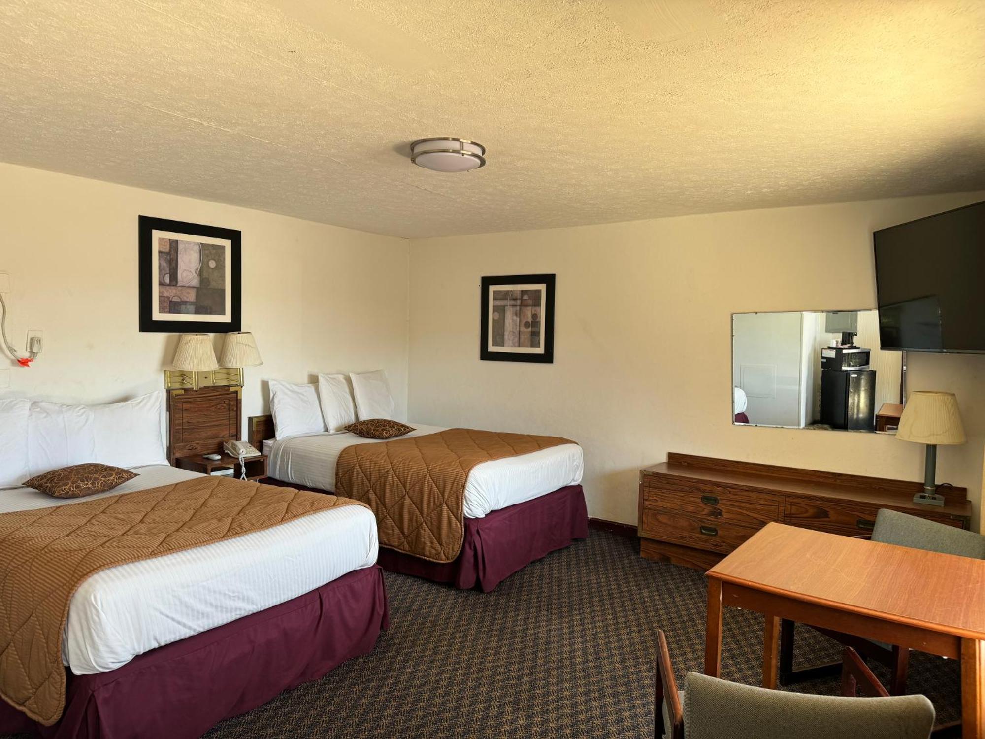 Royal Inn Albany Экстерьер фото