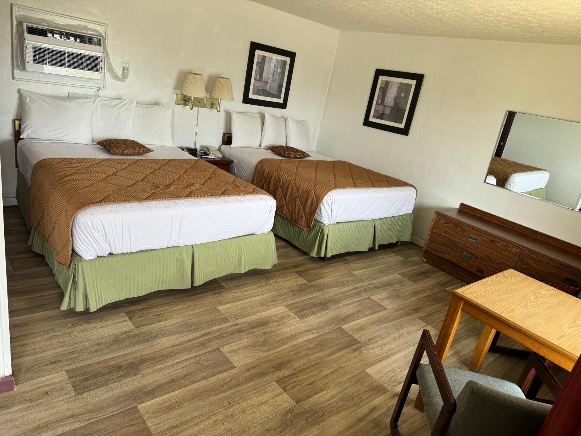 Royal Inn Albany Экстерьер фото