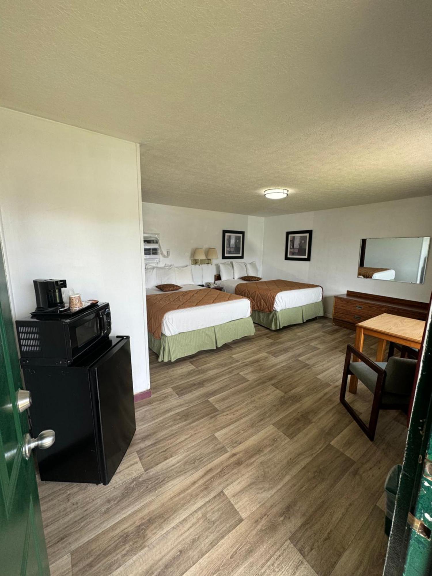 Royal Inn Albany Экстерьер фото